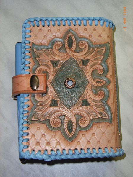 notebook_back.jpg