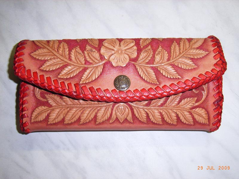 moneypurse1.jpg