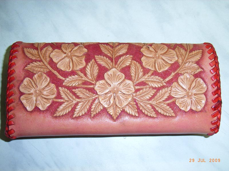 moneypurse2.jpg